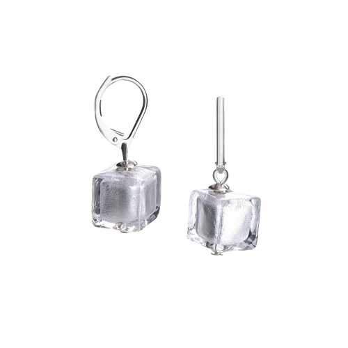 Серьги Perla Cubo Crystal Silver, 09030366 004A серебристые в Яшма Золото